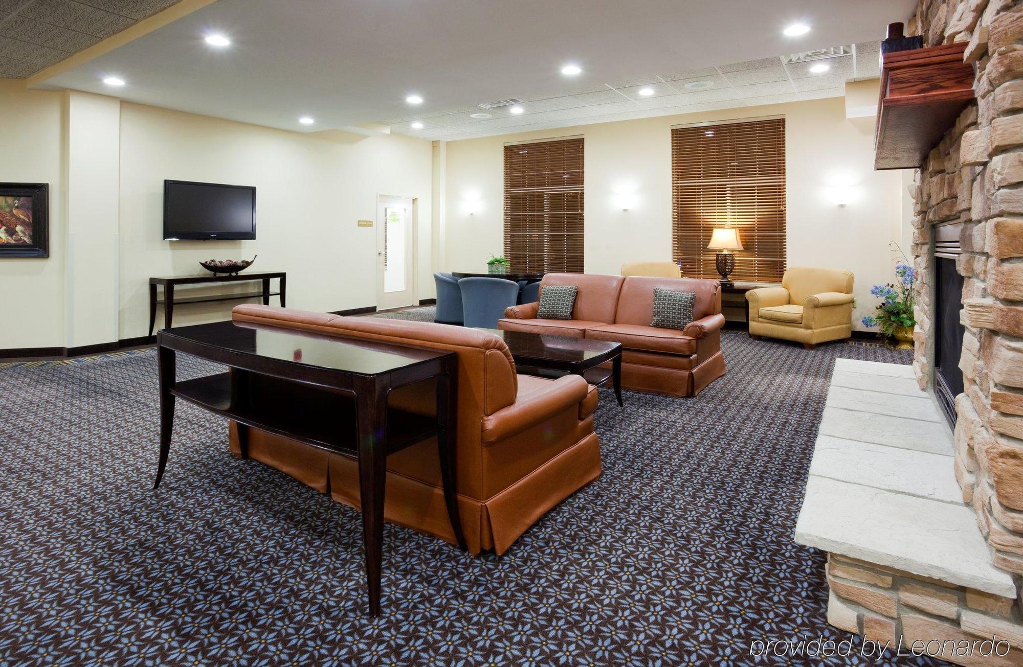 Mainstay Suites Fitchburg - Madison Interior photo