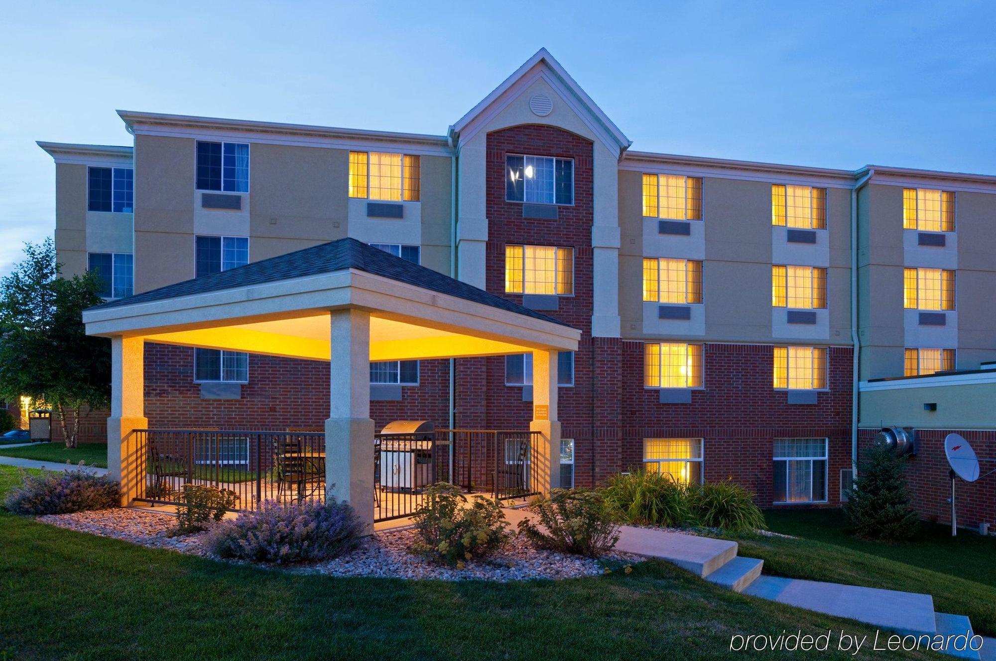 Mainstay Suites Fitchburg - Madison Exterior photo