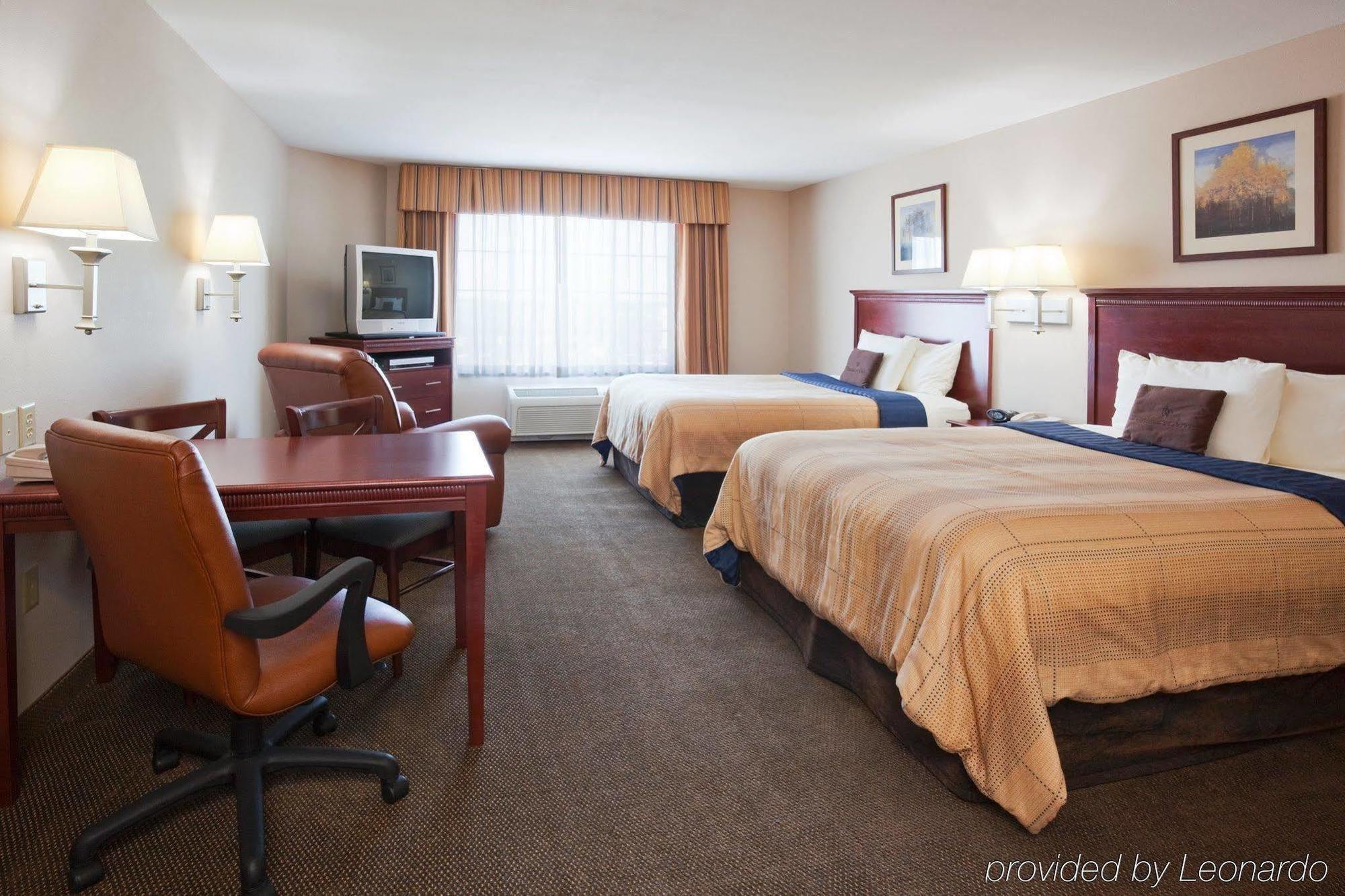 Mainstay Suites Fitchburg - Madison Room photo